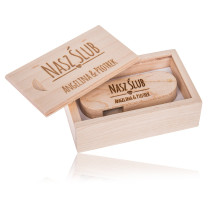 Drewniany pendrive w pudełku 32 GB USB 3.0 - Grawerowane prezenty i dodatki ślubne