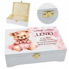 Personalizowany kuferek skarbów dla dziecka biały, drewniany z nadrukiem UV3