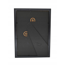 Ramka A4 z personalizowanym portretem - elegancka pamiątka na lata